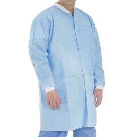 Vestido quirúrgico no tejido disponible del puño de Kniffed de la capa del laboratorio de SMS/Pp para la clínica